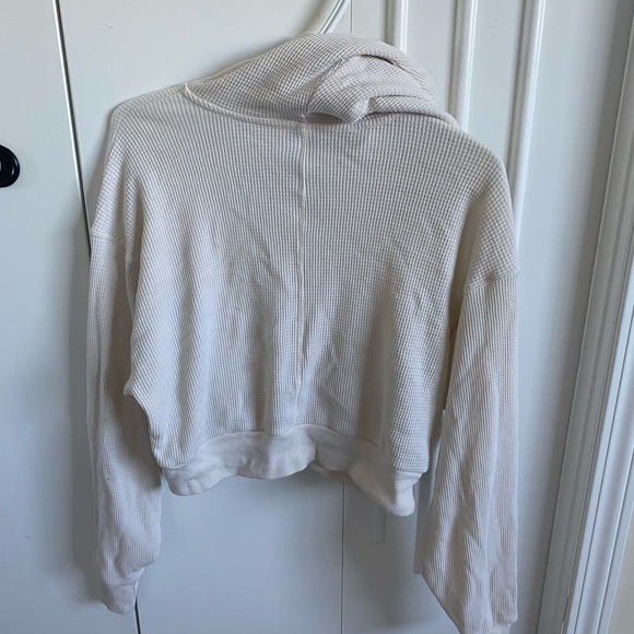 Group by Babaton Thermal Hooded Longsleeve - Picture 2 of 4
